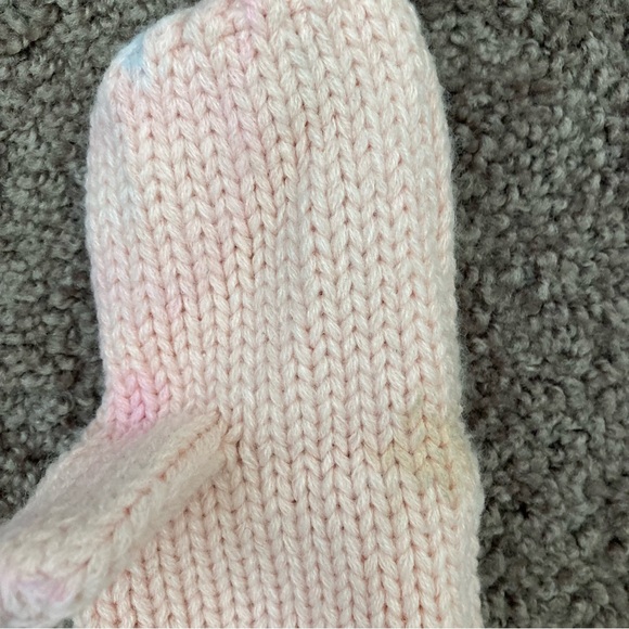 GAP Beanie with Mittens Set - Picture 2 of 5